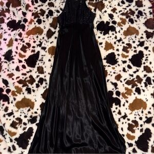 Zum Zum by Niki Livas Black Halter Maxi Gown